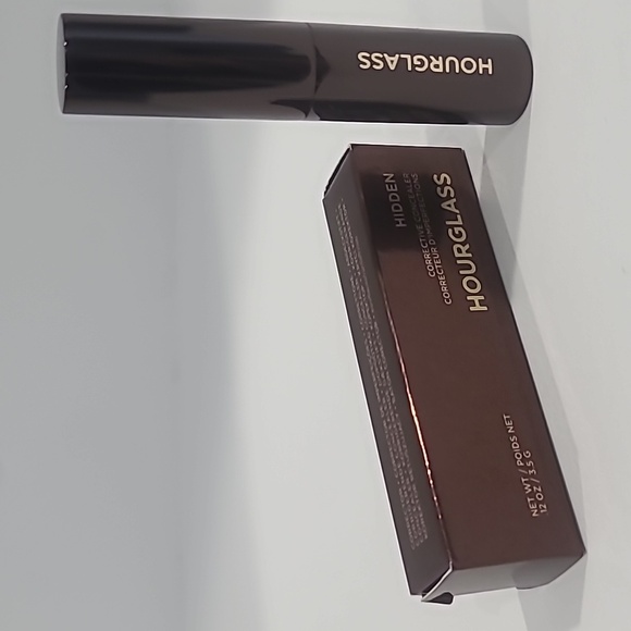 BNIB ✅Hourglass #HONEY Hidden Corrective Concealer✨ NEW IN BOX - Picture 5 of 7
